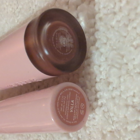 Glossier set of Lipstick/eyeshadow- Skywash, Lidstar, Ultralip, G Suit - Picture 2 of 3